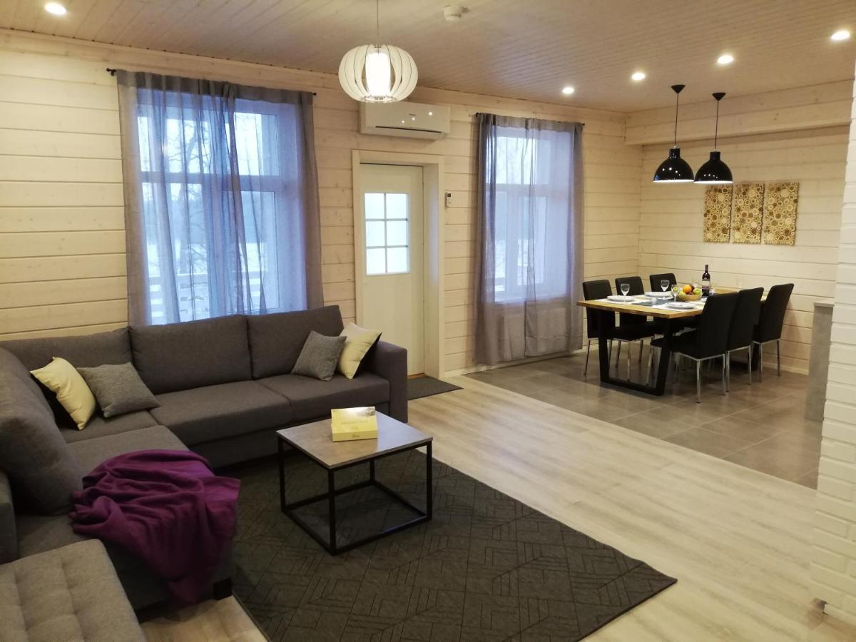 Ammatour Apartments Uro Екстериор снимка