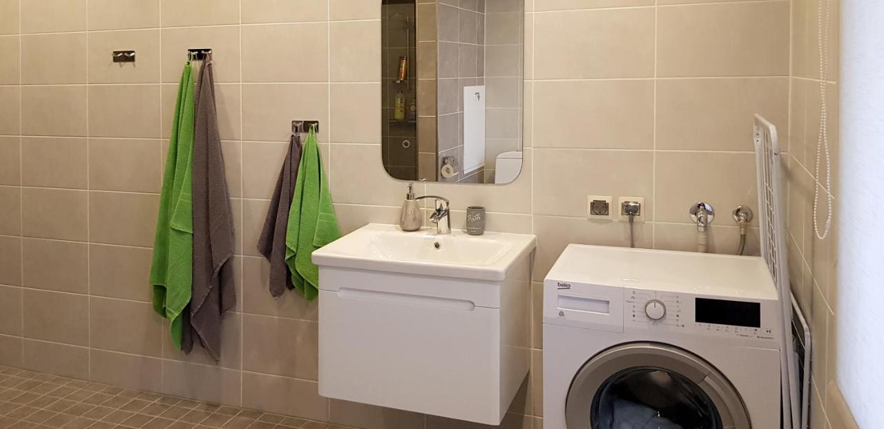 Ammatour Apartments Uro Екстериор снимка